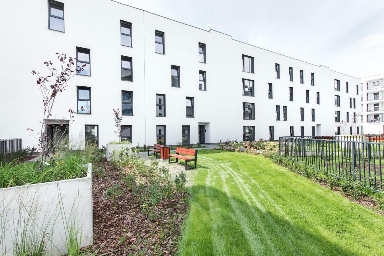 Superapart Augustowka 73 "Sleek 1Br Home With Balcony & Pet-Friendly" Варшава Екстер'єр фото